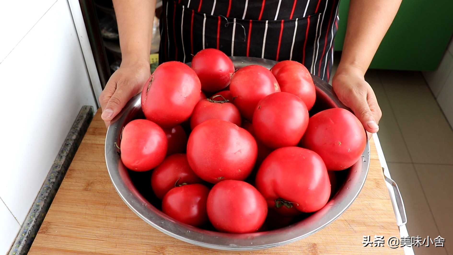 番茄酱怎么自己做和外面买的一样,番茄酱不用榨汁机家庭自制做法