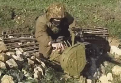 解放军沙漠突击步枪,解放军又一款神器横空出世