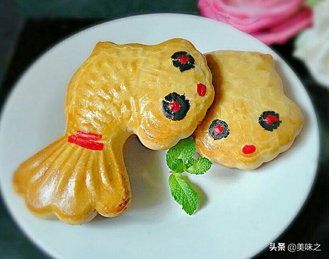 中秋幼儿园手工简单创意摇摆月饼,简单漂亮美丽的卡通月饼