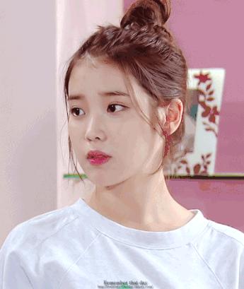 眼霜小黑瓶和小棕瓶哪个好,小棕瓶和怡丽丝尔眼霜