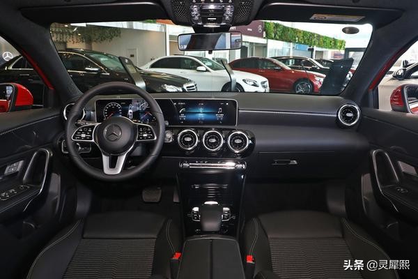奔驰a200进口怎么选,奔驰a200时尚适不适合入手