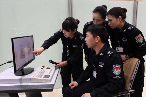 西安地铁安检员工资一般多少,铁路安检员一个月工资多少钱