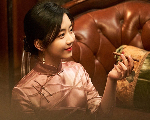 旗袍造型有多美！看看宋轶，刘亦菲，景甜，刘诗诗，谭松韵吧