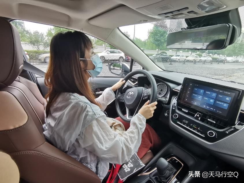 丰田卡罗拉2021款1.5精英care版,2021卡罗拉1.5l精英care版