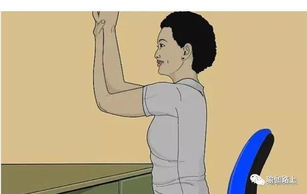 办公室瑜伽20个体式,办公室的瑜伽