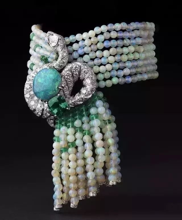 炫彩欧泊,炫彩欧泊灰