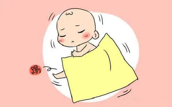 如何预防小孩睡觉踢被子,小孩老是踢被子睡是热吗