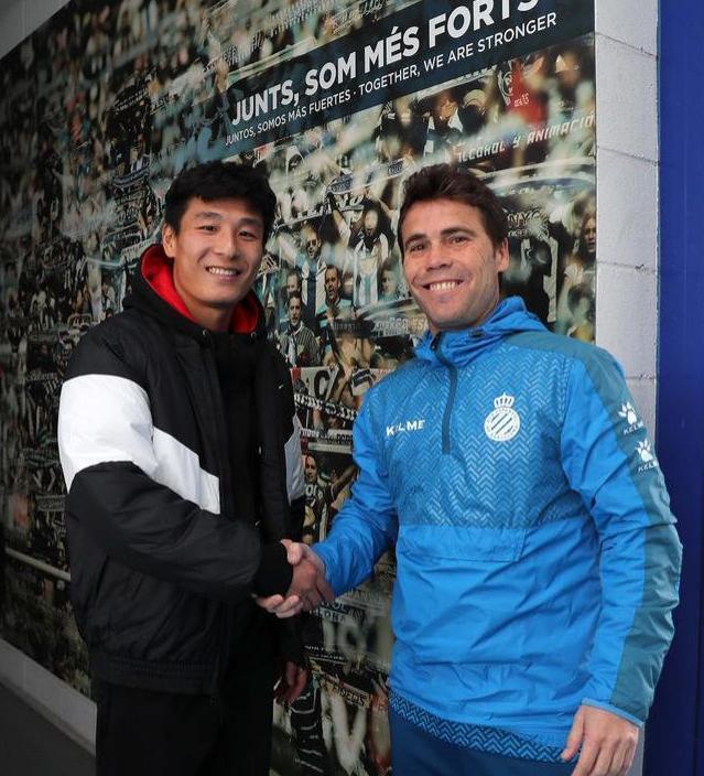 武磊职业训练,武磊基本功教学