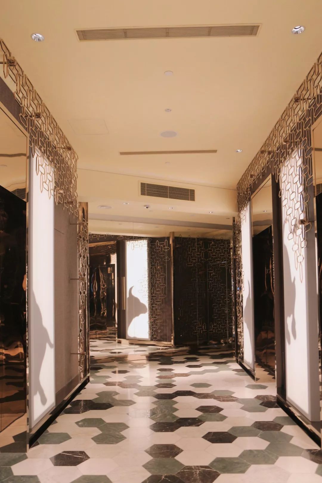 鑻忓窞w閰掑簵浣撻獙,鑻忓窞w閰掑簵浜偣