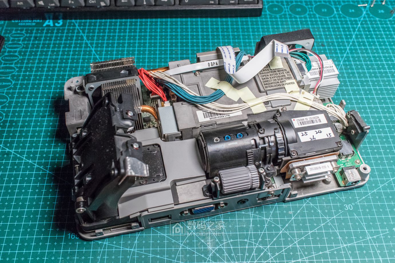 卡西欧激光投影拆机,卡西欧vc110激光投影机怎样清洗