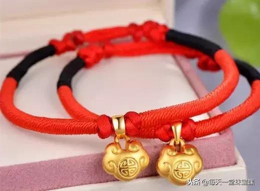 本命年转运珠一般几颗最好,转运珠戴几颗最好有什么讲究