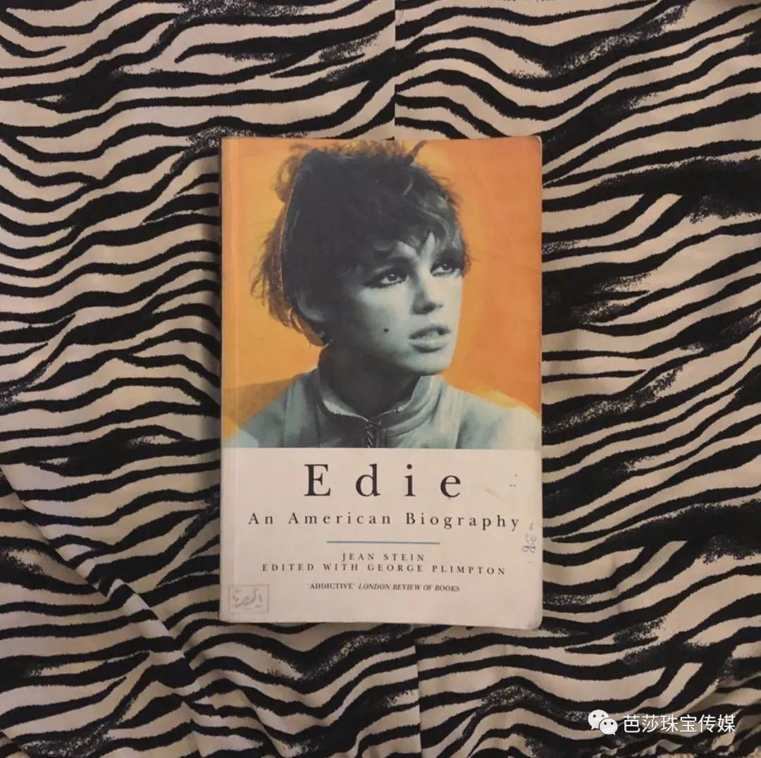 夏日拒绝甜腻，JustinClenquet给你一点酷感套路