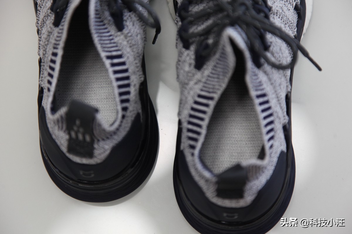 米家跑步鞋3代性能,米家3代运动鞋