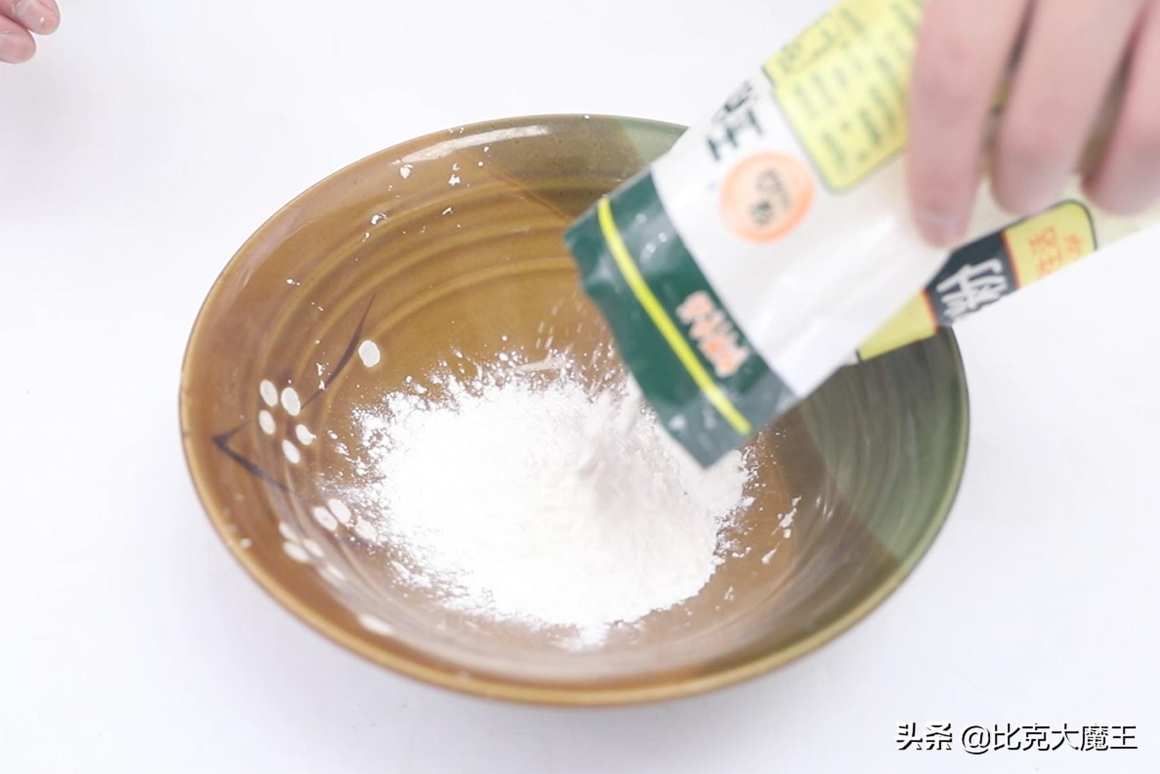 贴春联如何去胶带留下的粘胶,贴春联怎么牢固又省胶带