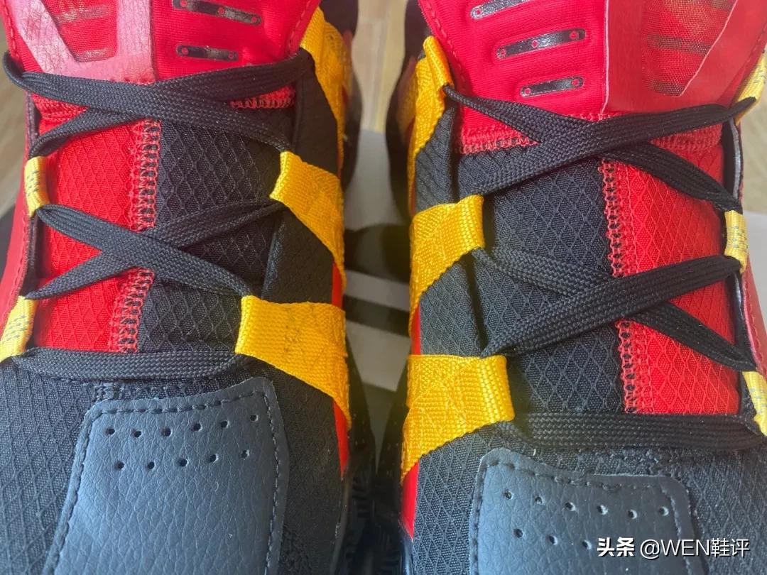灵感来自《火影忍者》的球星签名鞋？500元体验阿迪最强科技