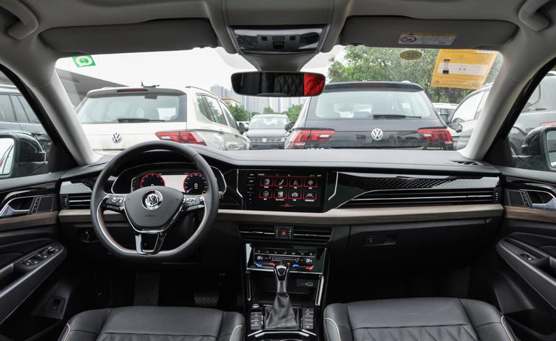 帕萨特可以开多久,开玛莎拉蒂莱万特谈生意