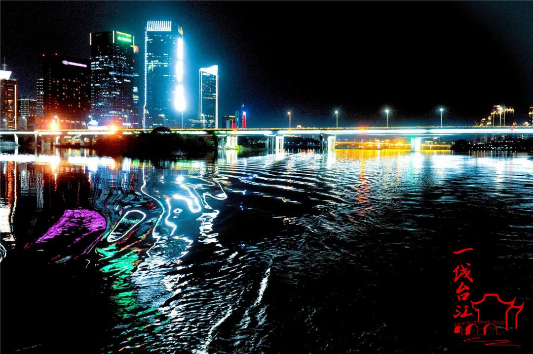 闽江夜游灯光秀,福州闽江夜游