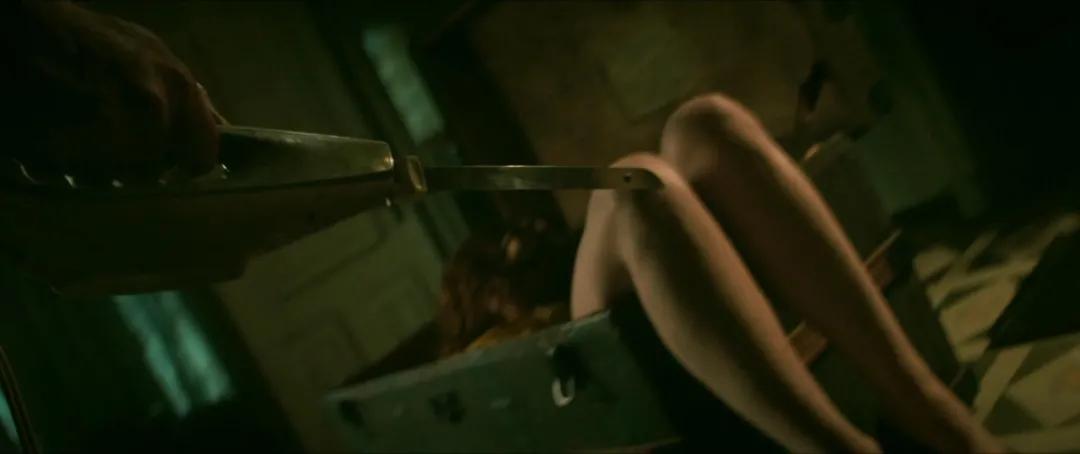 2020最新高分电影，发生在停S房的四个小故事，胆小眯眼看