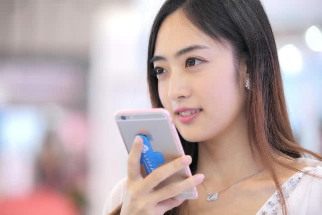 从7188跌至1889，256GB苹果手机二手价你会买？