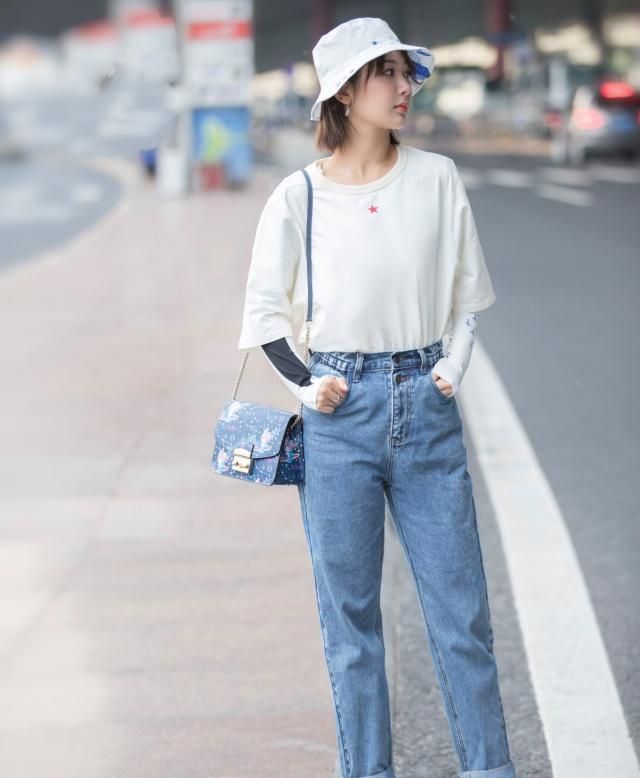 杨幂t恤穿搭,杨幂任何一件单品都能穿