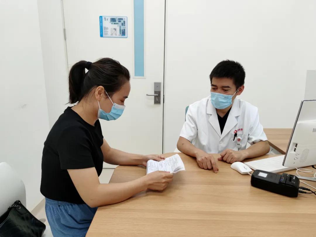 新时代红色军医精神,传承红色军医精神