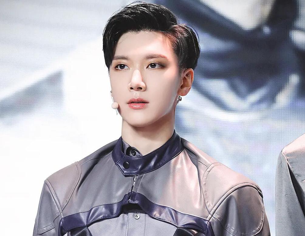 李永钦和黄旭熙跳badalive,盘点不务正业的明星黄旭熙