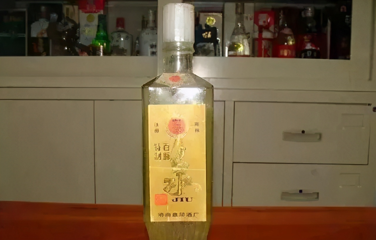 华夏佳酿高端酱酒典范,山东各地方名酒图