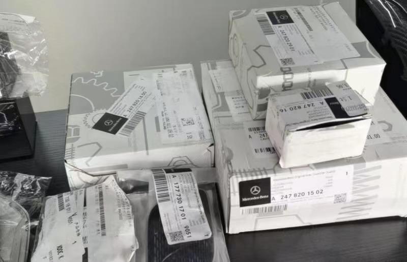 越野轮胎搭配在小车上好不好看,越野轮胎配轿车