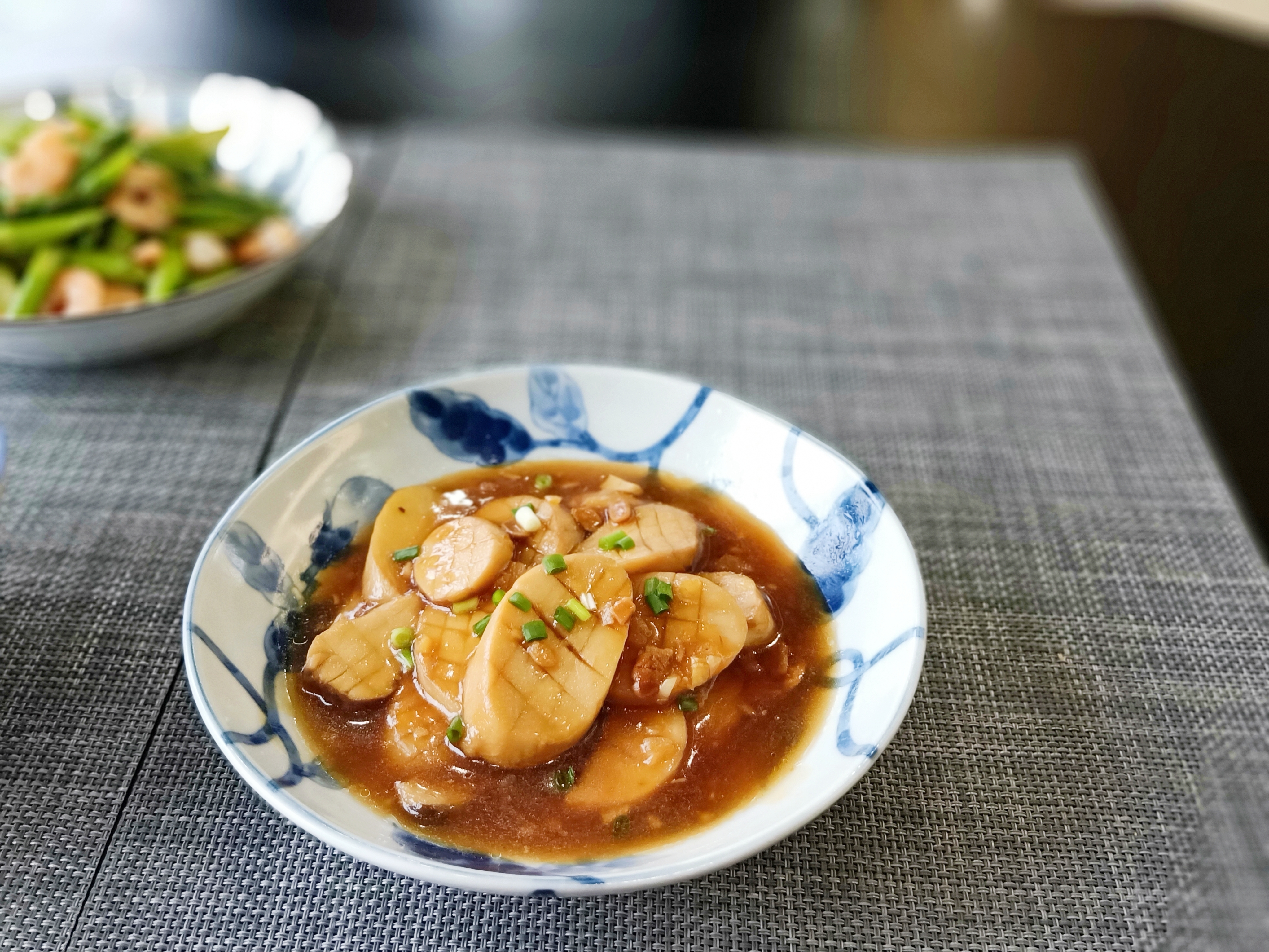 鲍鱼3元一个,3.7元的鲍鱼