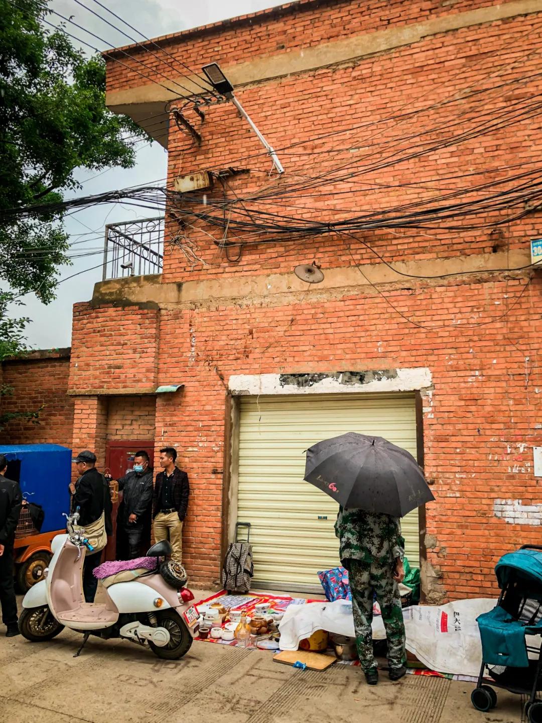 每逢周天,昆明人都喜欢来这里赶街!你去过吗?