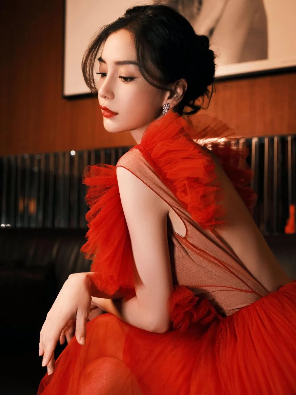 小五官扁平脸适合什么风格,塌鼻扁平脸