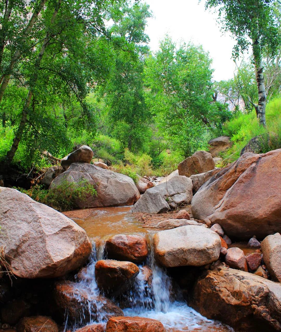 探秘阴山山脉,阴山山脉详细穿越路线