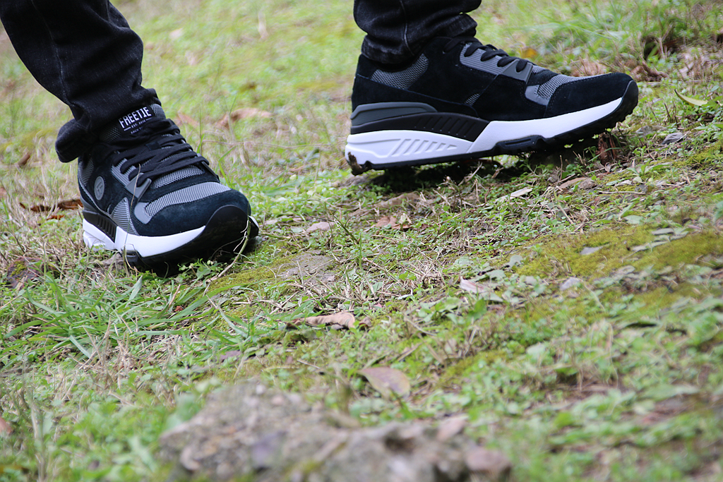 小米新百伦鞋子官方旗舰店直播,小米有品新款预售的板鞋