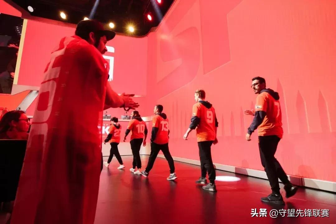 金色梦乡：旧金山震动队的冒险之旅