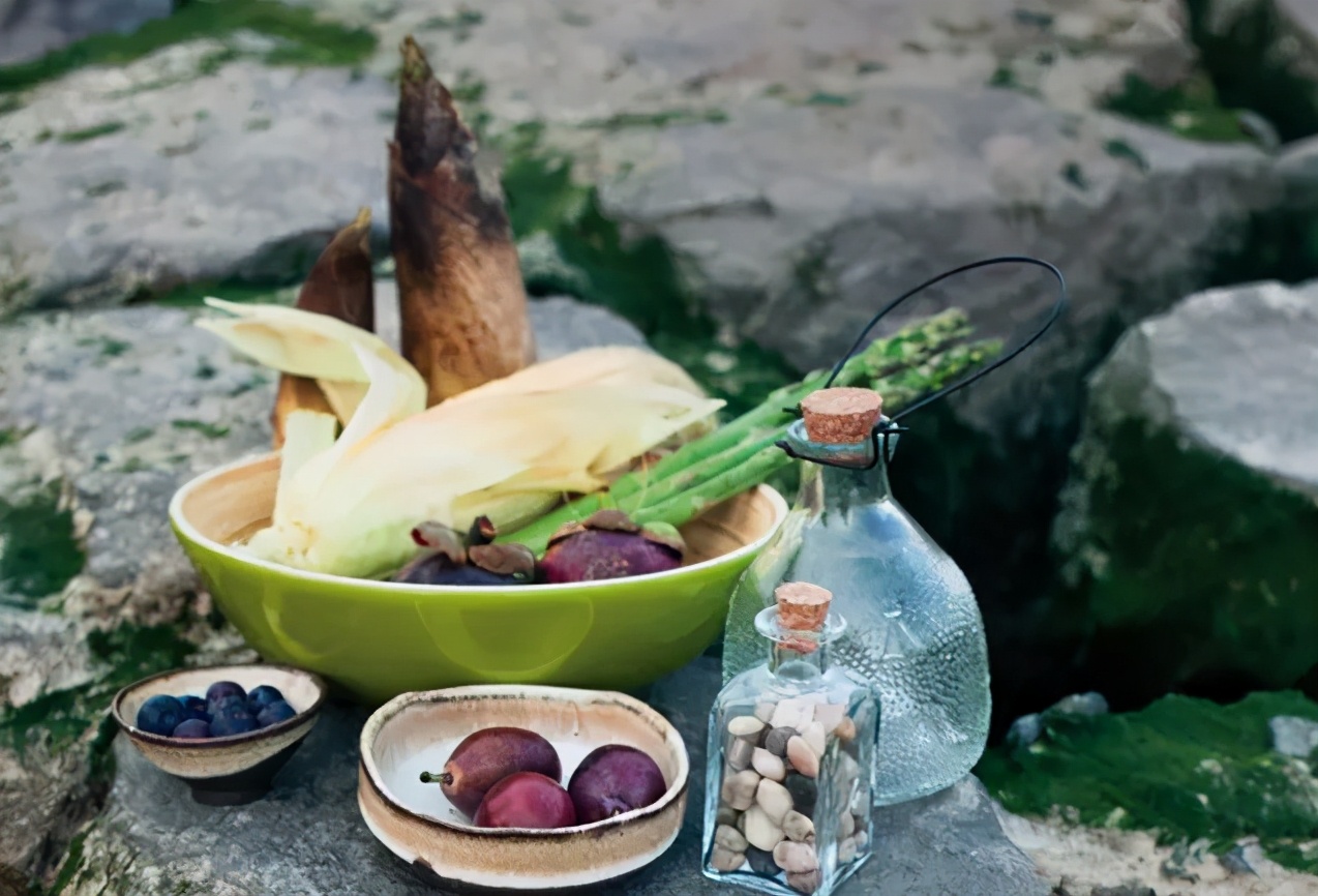 岩茶茶汤是酸性还是碱性,为什么茶汤是酸性但是有益健康