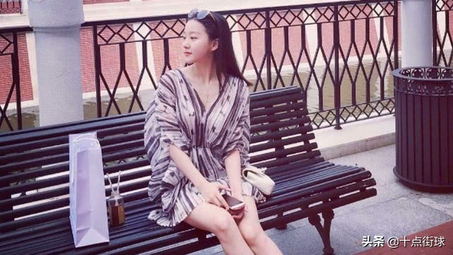 马龙妻子近照曝光美貌惊呆网友,马龙的前任妻子是谁