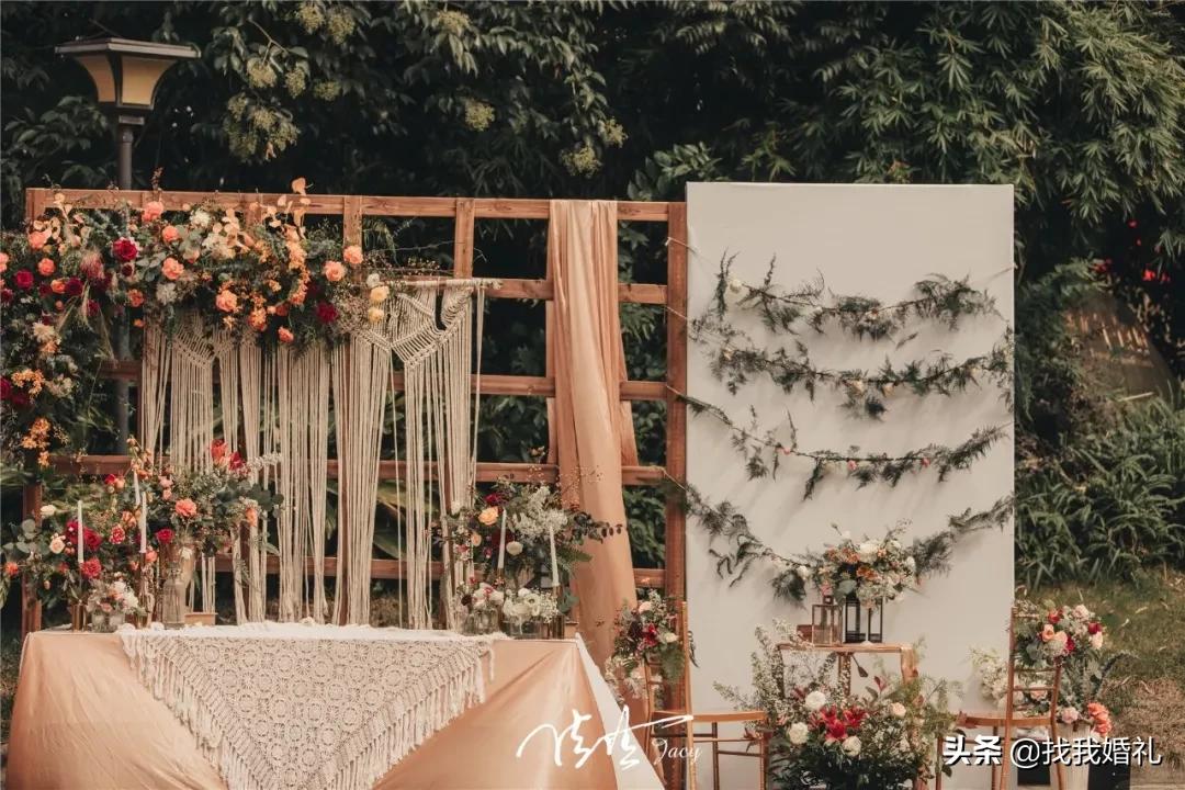 极简西式婚礼户外布置,法式复古婚礼户外效果
