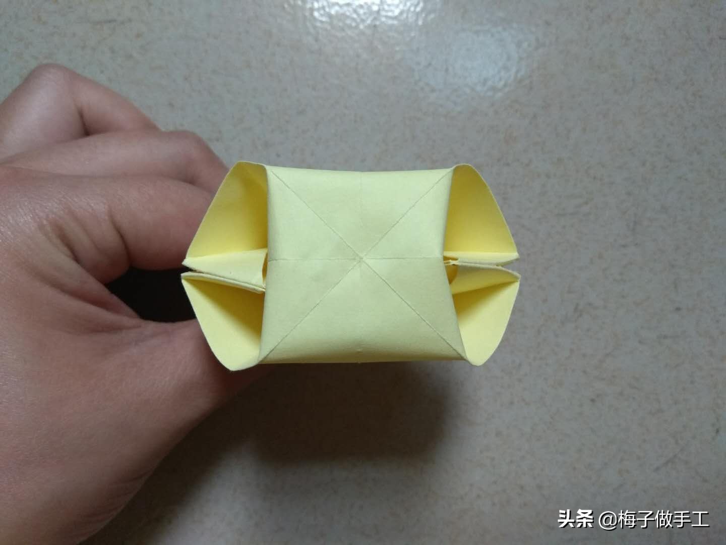 儿童折纸教程折钻石,最简单折纸钻石怎么折