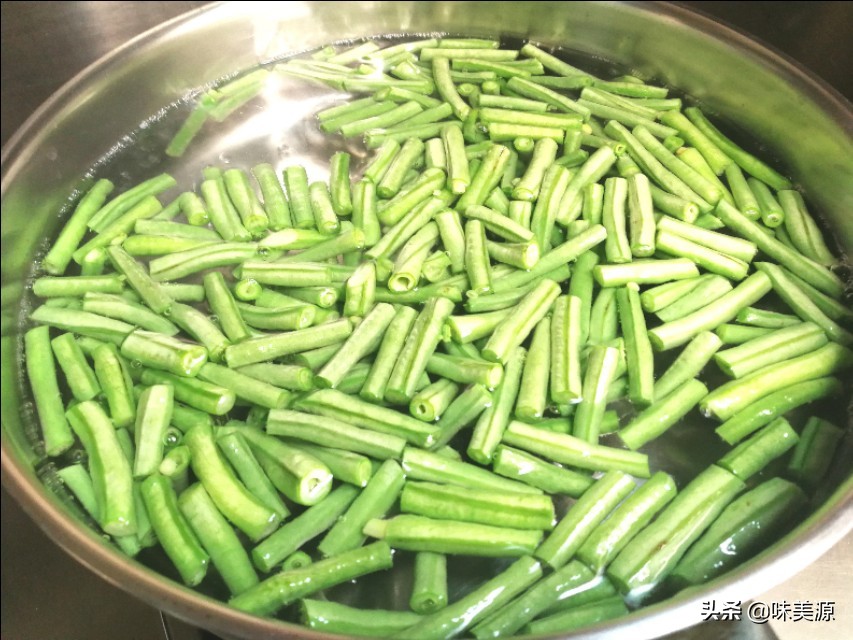 凉拌豇豆川菜最美家常菜,清淡凉拌豇豆的做法