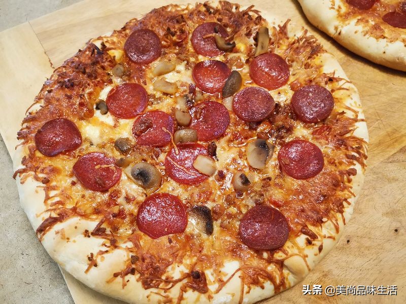 速冻披萨用什么加热,速冻披萨怎么快速解冻