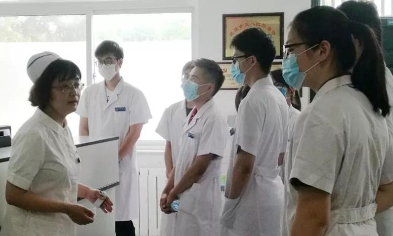 专科医学生的现状,医学类大专毕业生就业前景