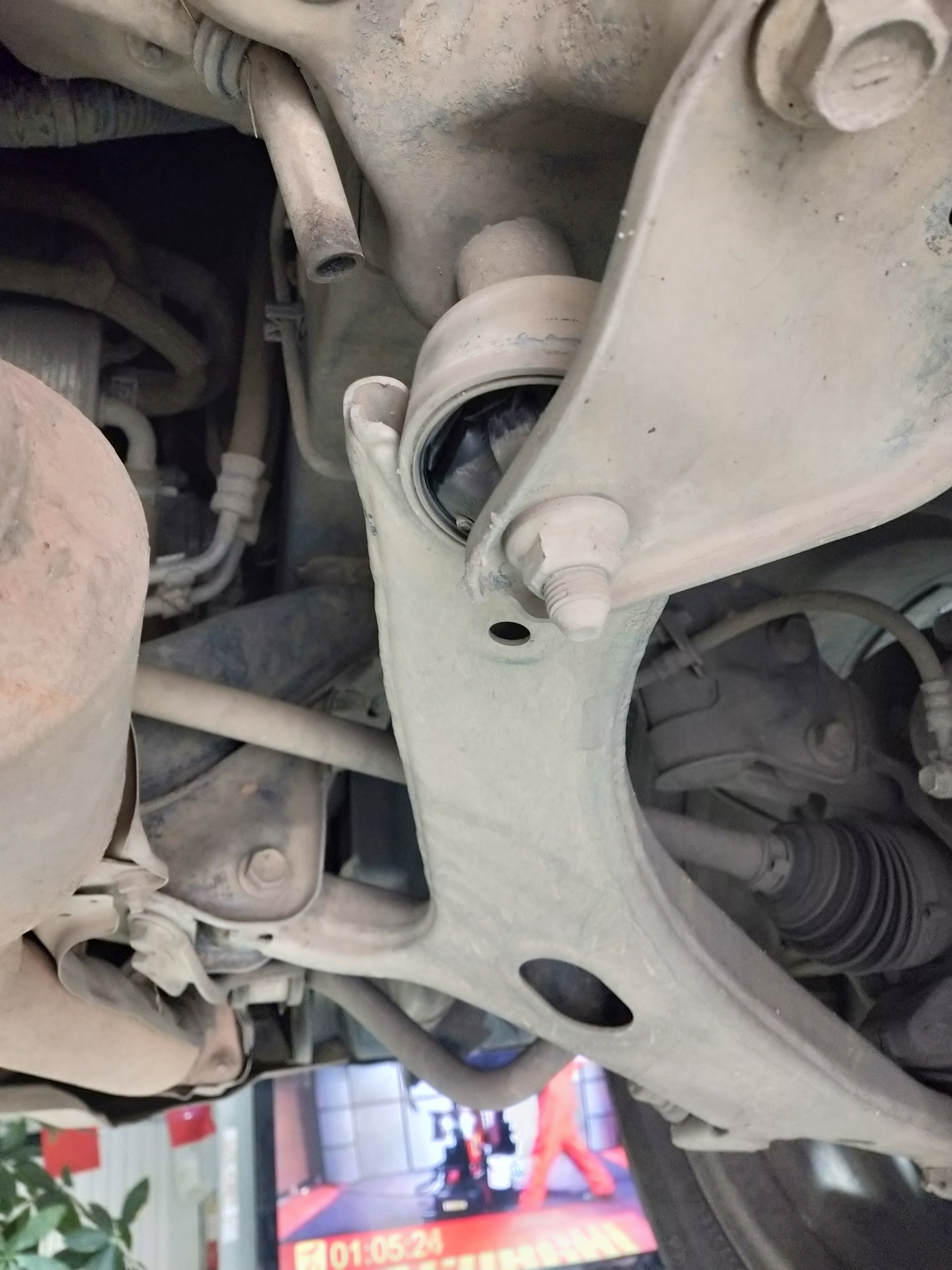 斯巴鲁底盘拆解视频,斯巴鲁底盘整备维修多少钱