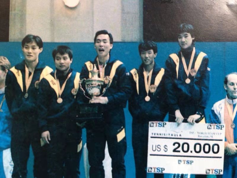 乒乓球直板正胶业余高手,乒乓球直板正胶名将