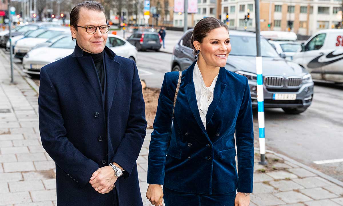 梅根凯特穿搭,梅根凯特穿碎花裙