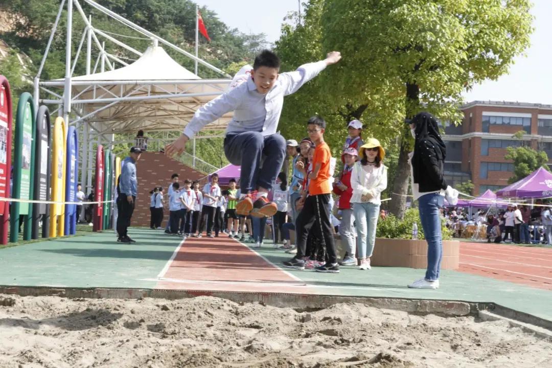 南京市金陵小学和园,南京市六合金陵小学