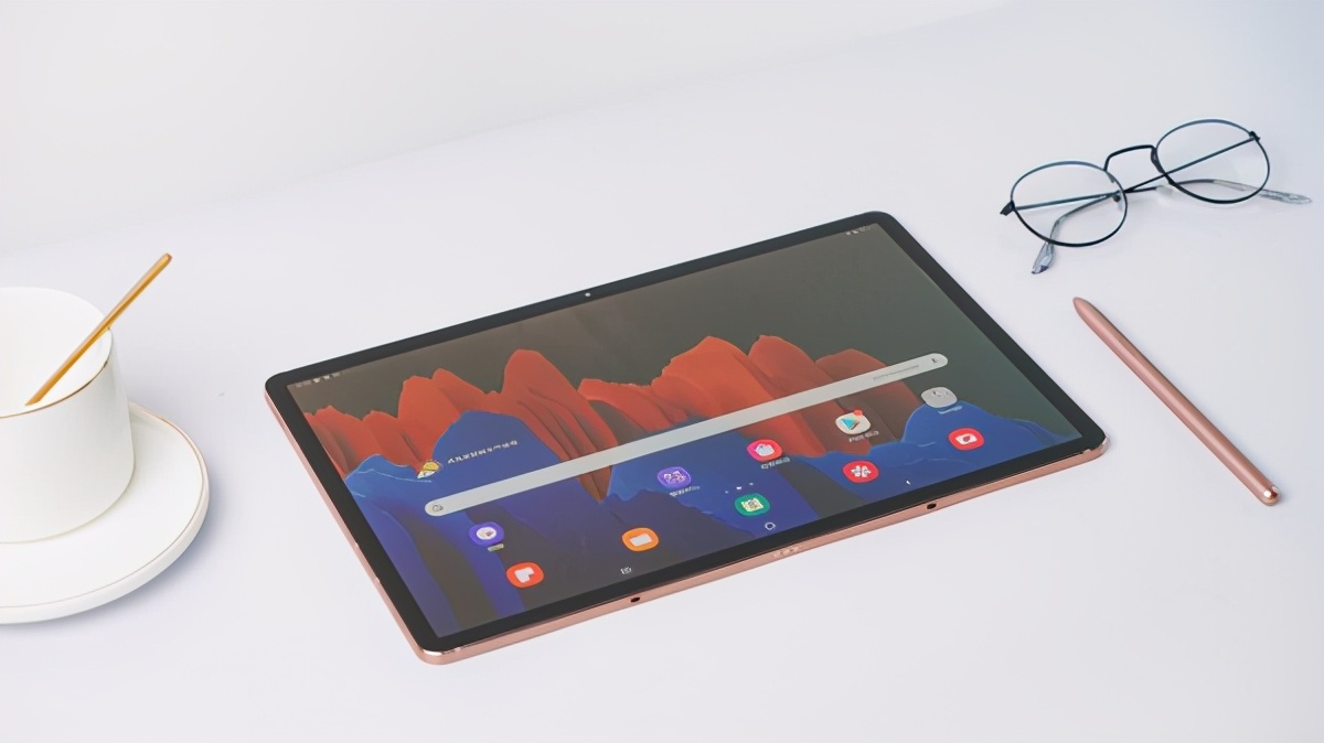 三星galaxytabs7+5g,三星galaxytabs7+