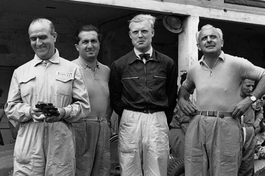 怎么把赛车服穿出时尚感,哪年流行穿赛车服