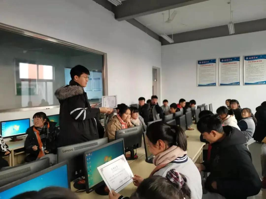 阳信县电商培训报名,阳信电商人才培训结束