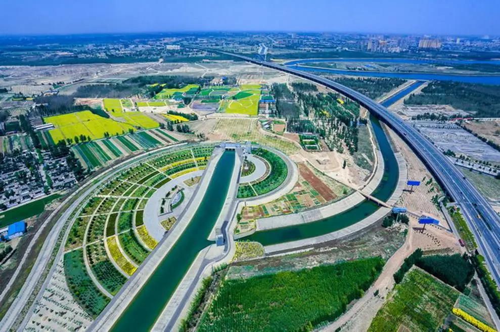 清镇市是不是比较落后,清镇最好的城市