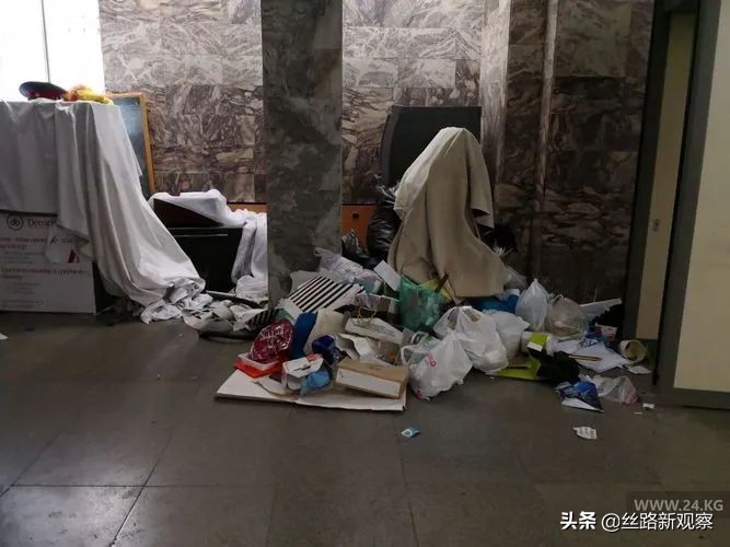 图集|骚乱过后,这还是象征吉国权力中心的“白宫”吗?